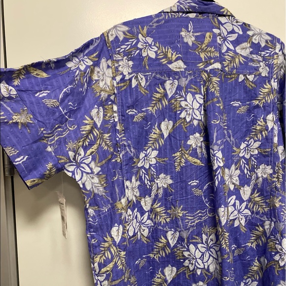 We The Free Periwinkle Button Up collard shirt - Picture 9 of 12